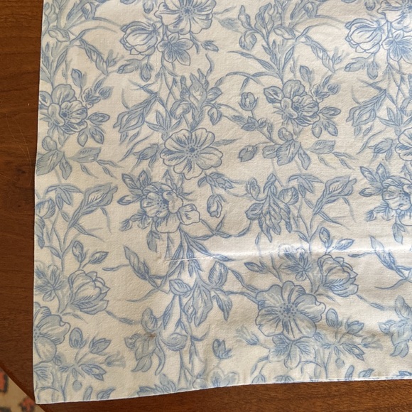 Pair Vintage King shams